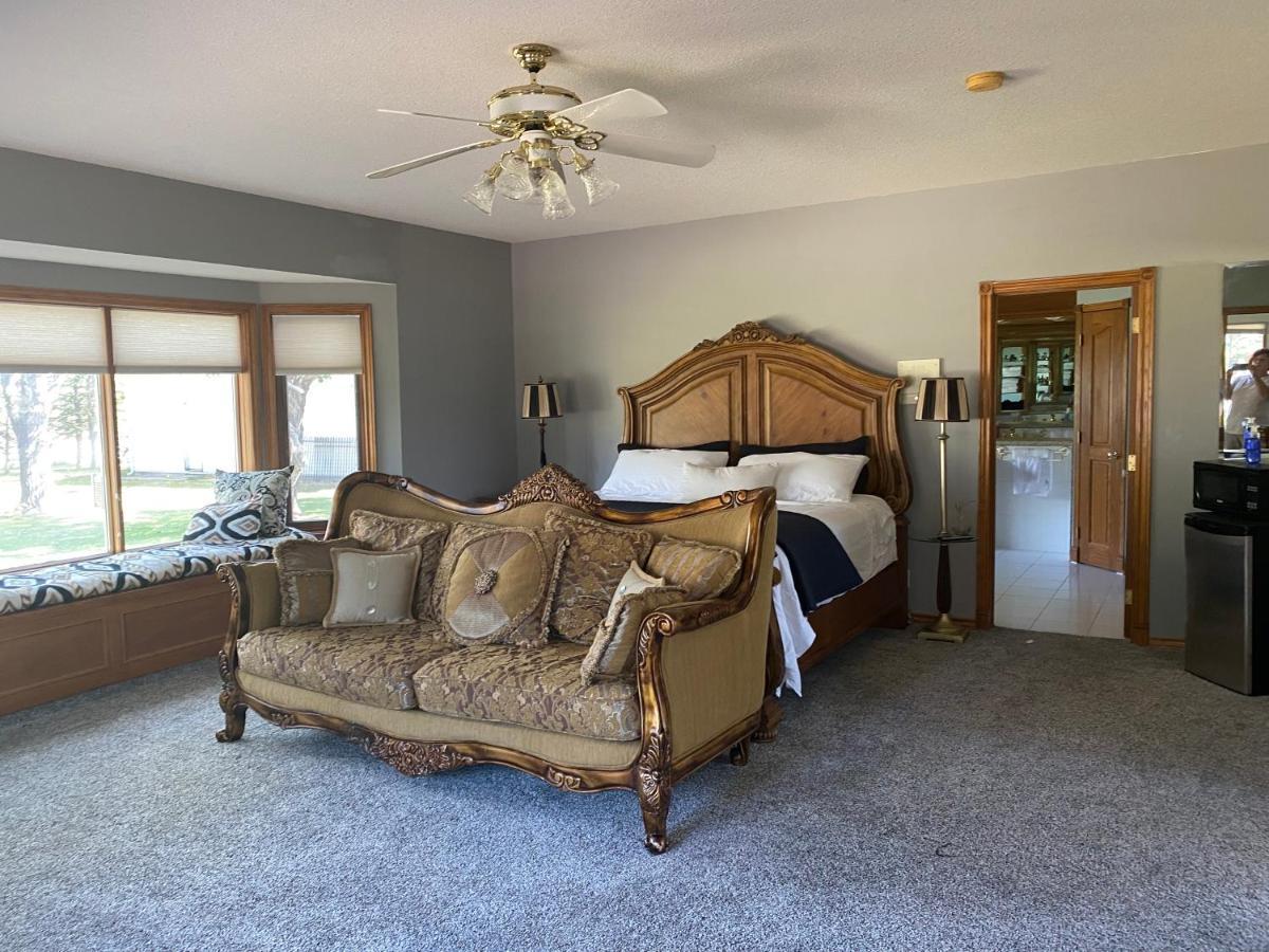 Rolling Hills Country Resort Bed And Breakfast Three Hills Exteriér fotografie