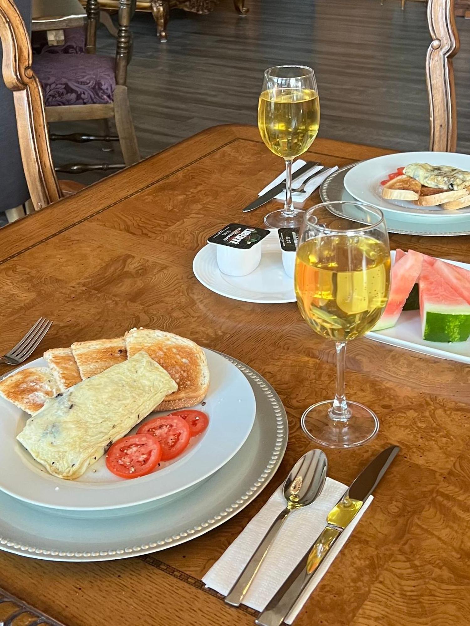 Rolling Hills Country Resort Bed And Breakfast Three Hills Exteriér fotografie